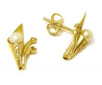 Brinco em ouro 18k feminino com pérolas e brilhantes Brinco em ouro 18k feminino com pérolas e brilhantes