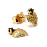 Brinco de ouro amarelo 18k feminino com safira Brinco de ouro amarelo 18k feminino com safira