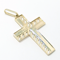 Crucifixo em ouro 18k Crucifixo em ouro 18k